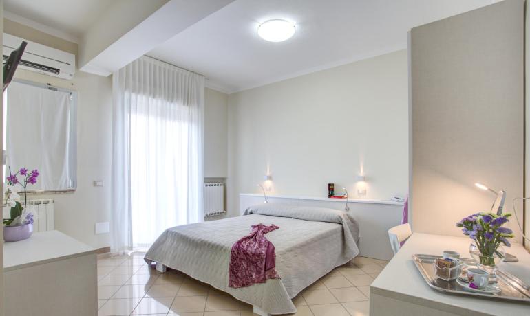 lungomarehotel it hotel-a-cervia-granfondo-via-del-sale 012