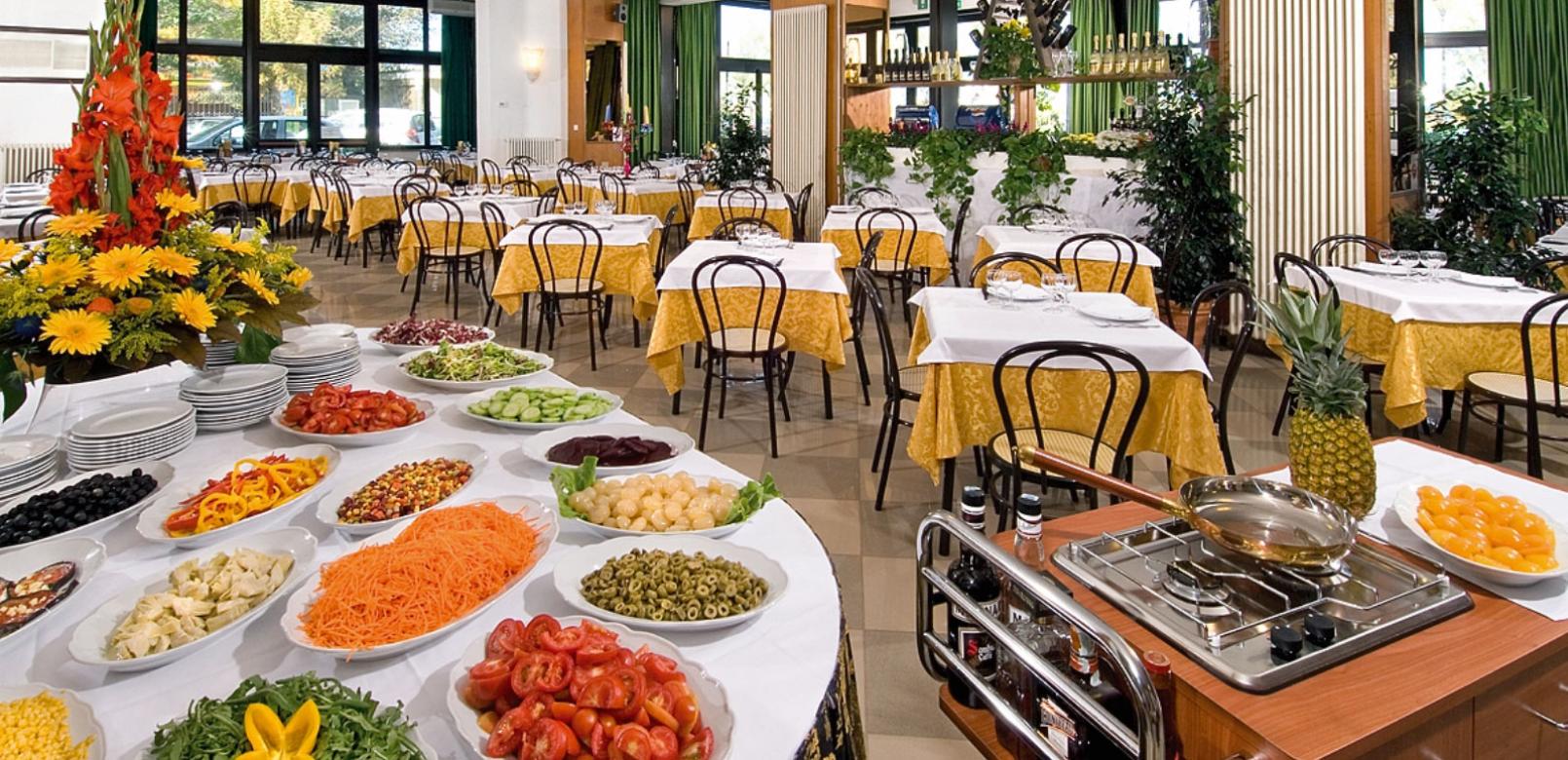 lungomarehotel it ristorante-cervia 011